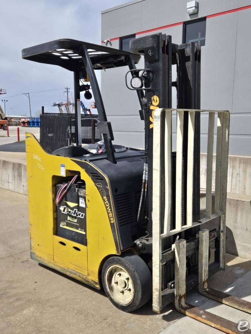 2019 Yale ESC030AD