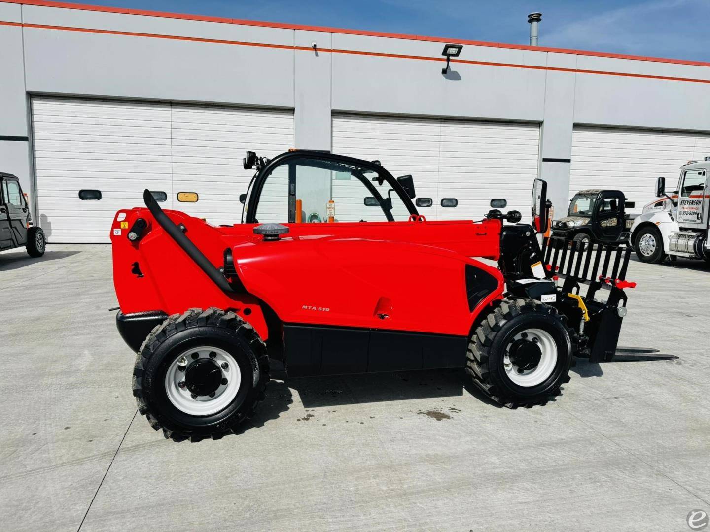 2025 Manitou MTA519