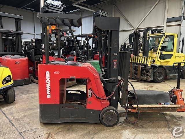 2017 Raymond 425C40QM