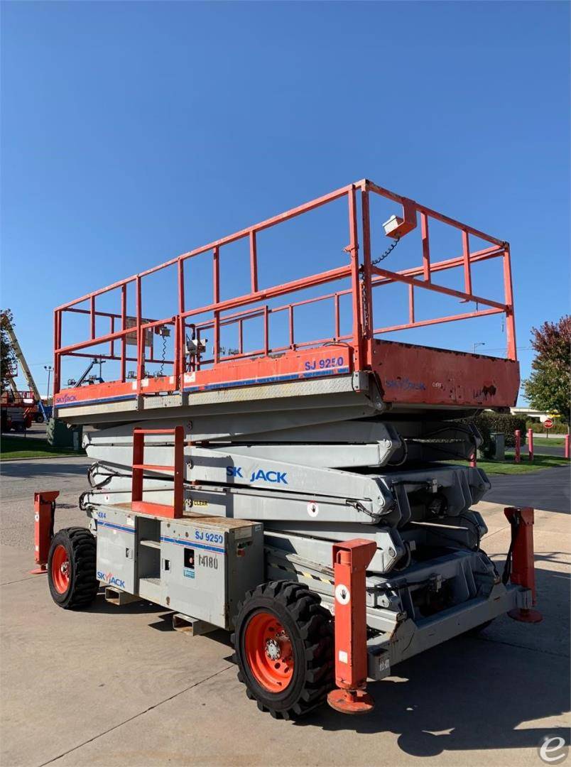 2012 Skyjack SJ9250RT Unavailable Scissor Lift - 123Forklift