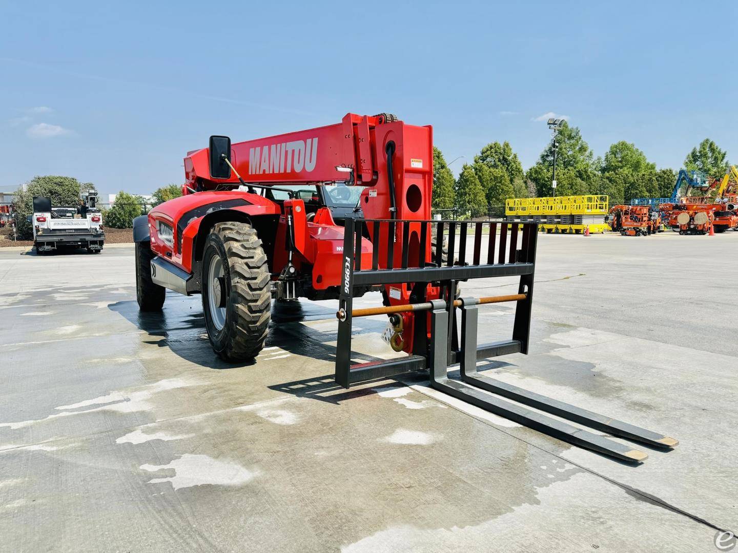 2025 Manitou MTA842