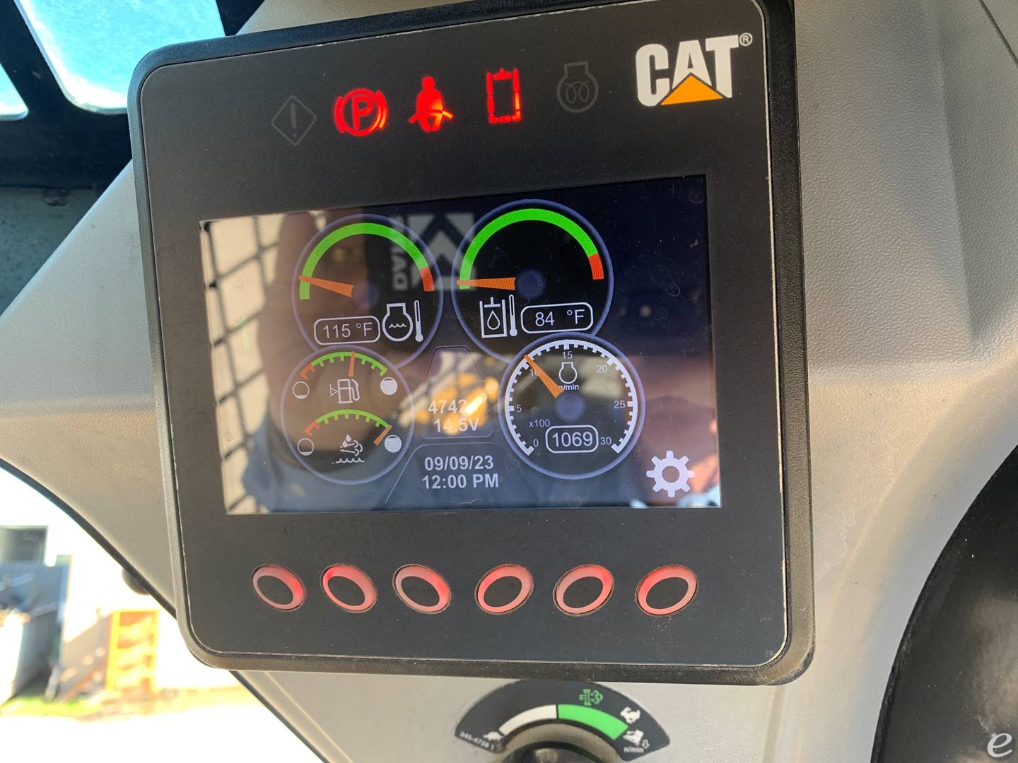 2018 Cat 272D2 Skid Steer Wheel Loader