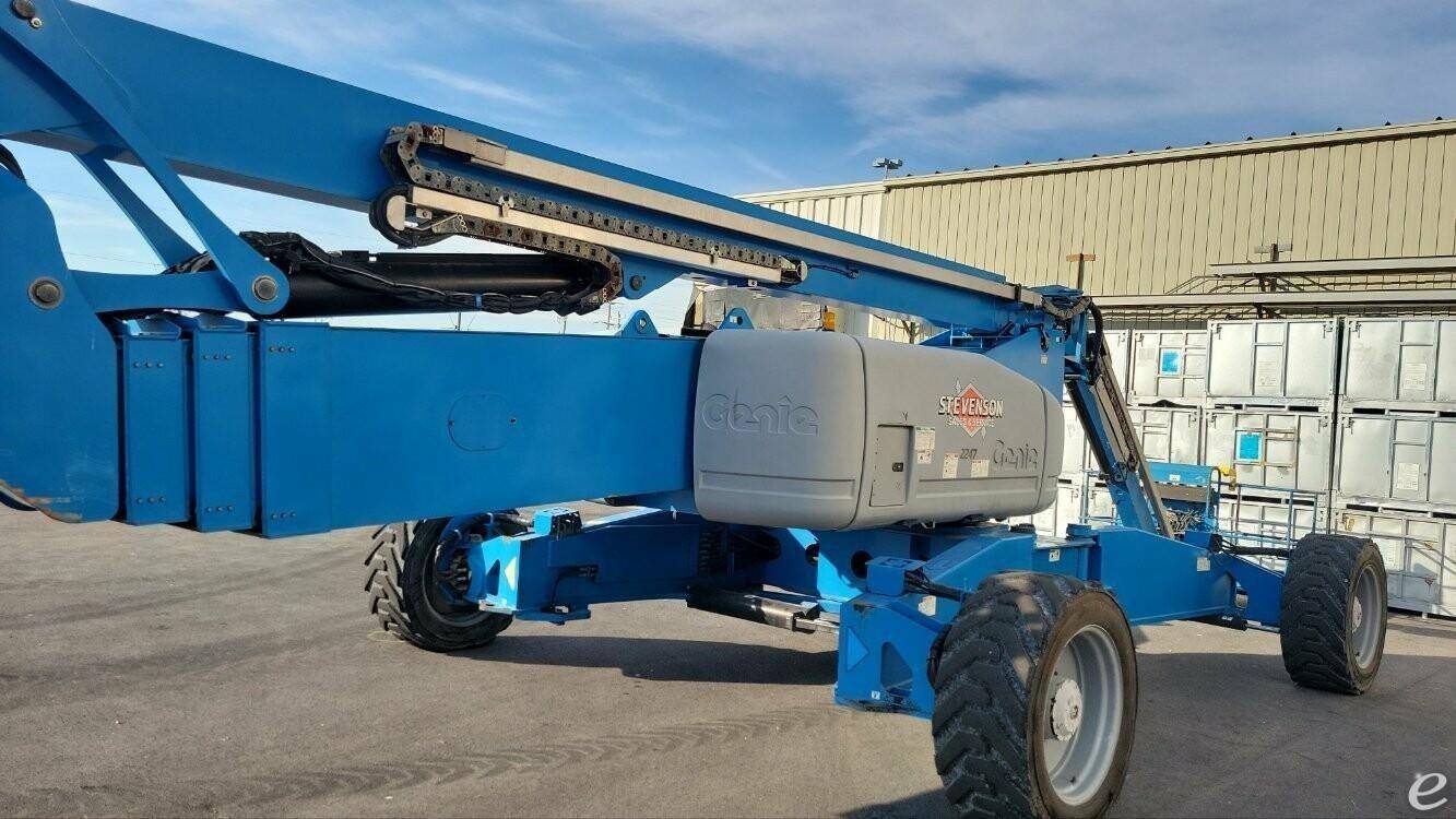 2013 Genie ZX135/70
