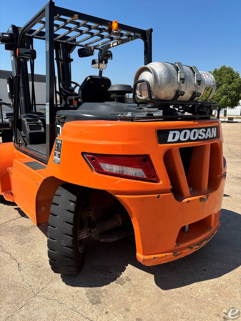 2022 Doosan G70S-7