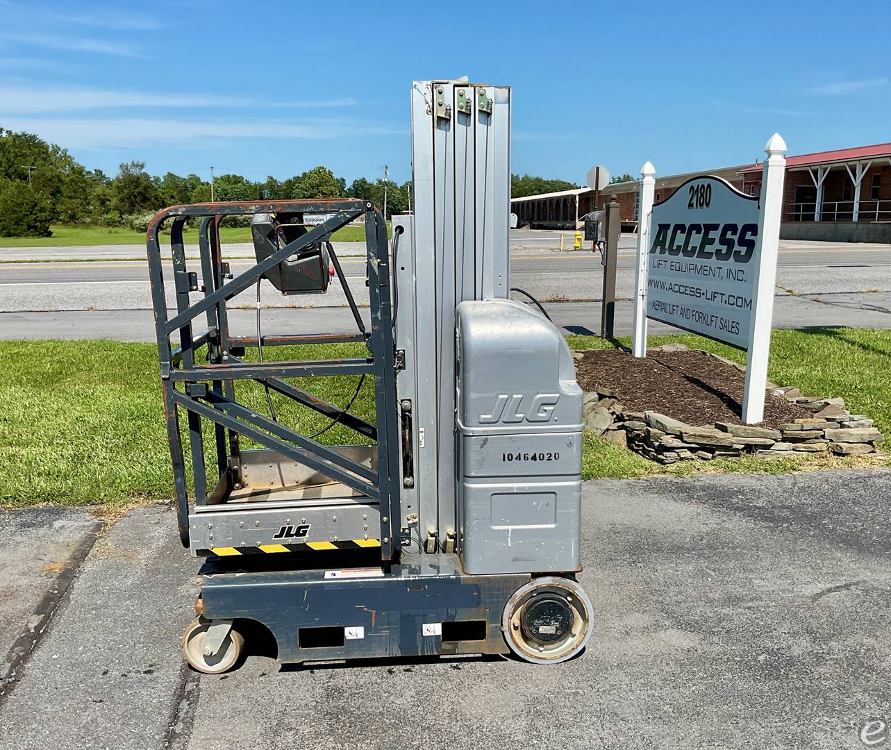 2016 JLG 20MVL