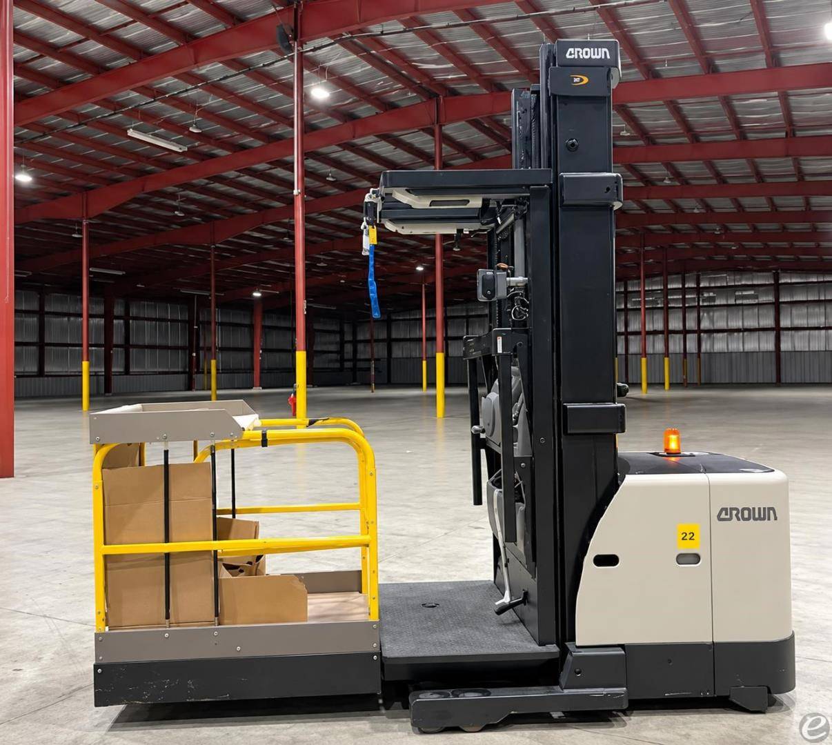 2020 Crown SP3520-30