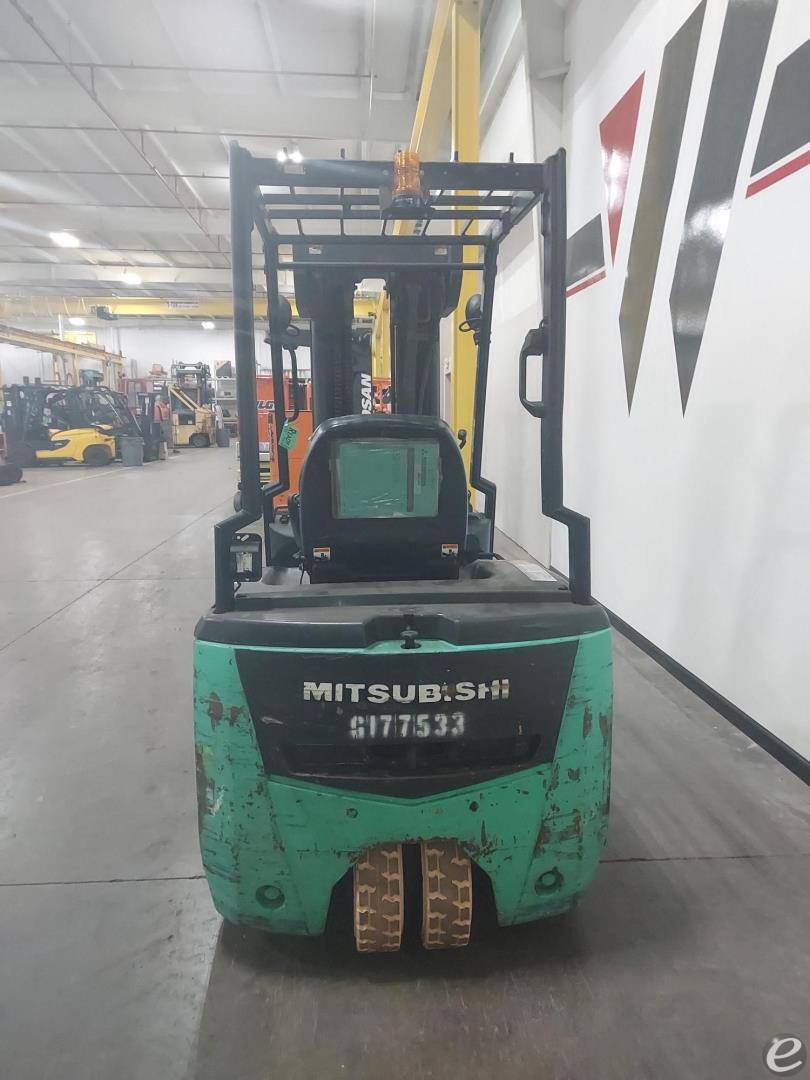 2014 Mitsubishi FB20PNT