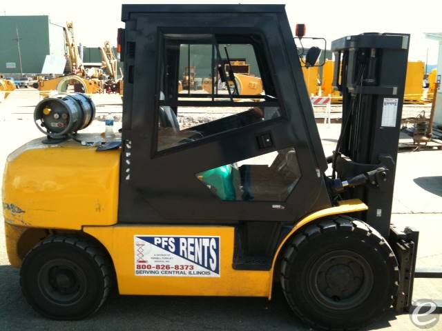 2005 Komatsu FG45T-8
