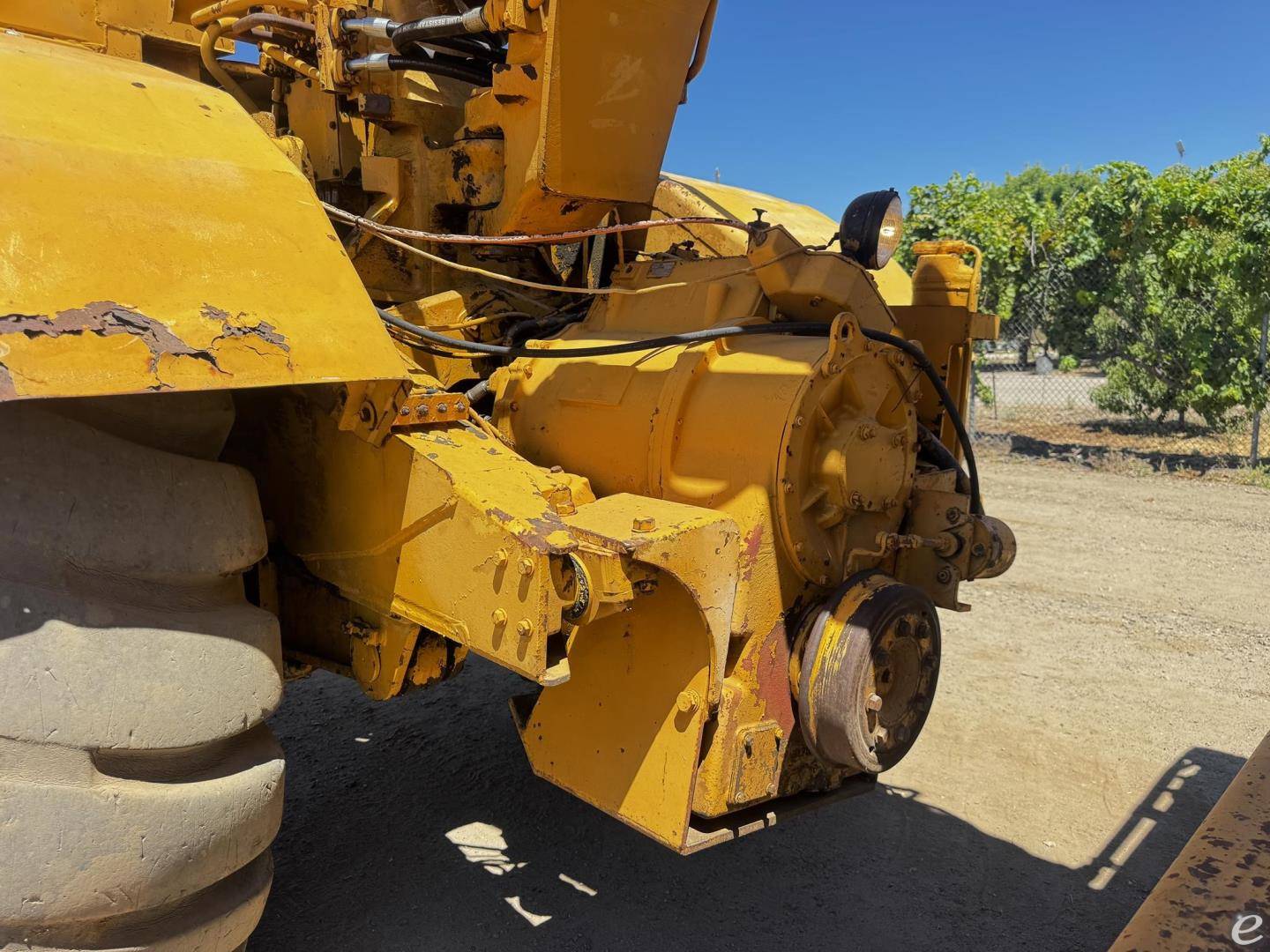 1984 Cat 615