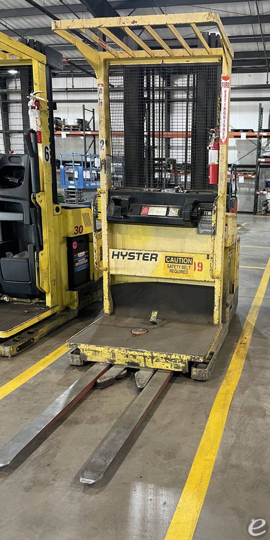 2015 Hyster R30ES