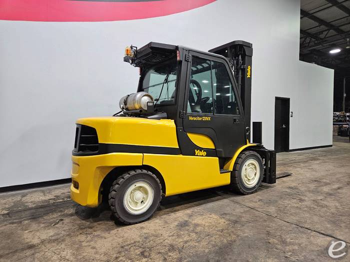 2021 Yale GLP120VX