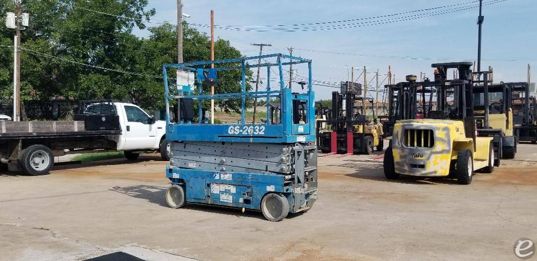 2012 Genie GS2632