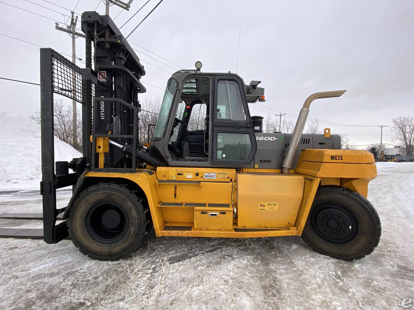 2022 Hyundai 160D-9