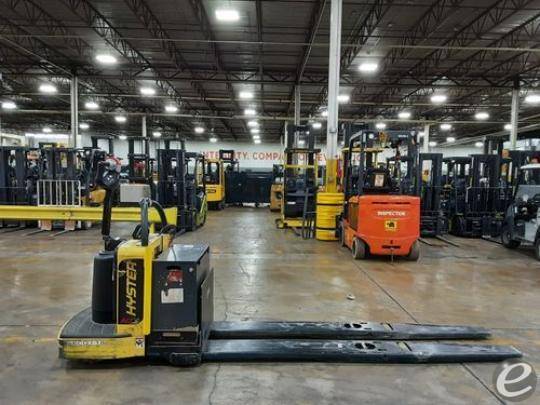 2017 Hyster B80ZHD Electric Forklif...