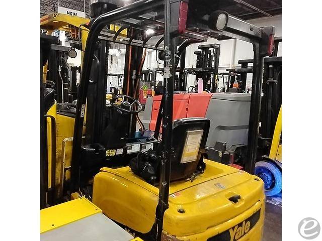 2018 Yale ERP040VT