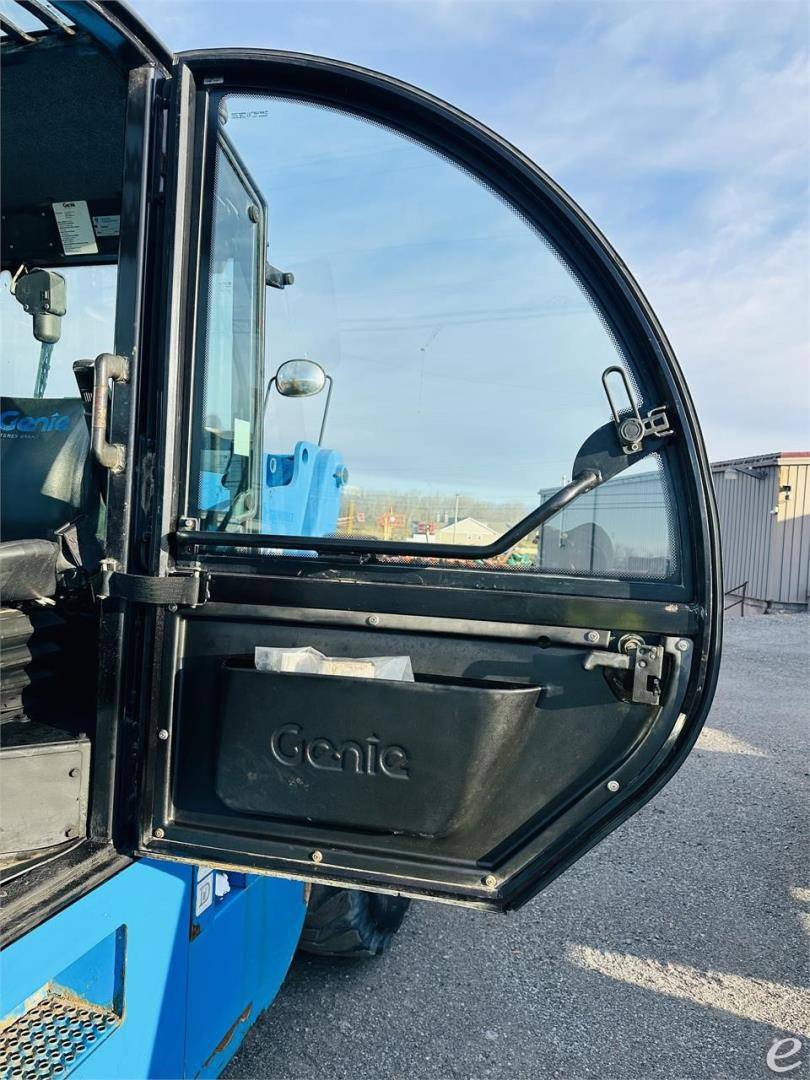 2015 Genie GTH1256