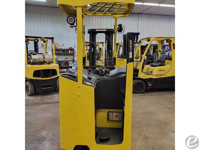 2016 Hyster E40HSD3 Electric Forklift - 123Forklift