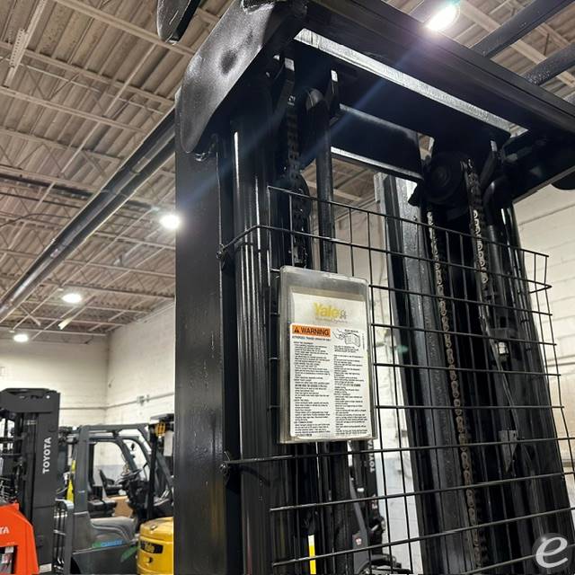 2022 Yale NR045EB