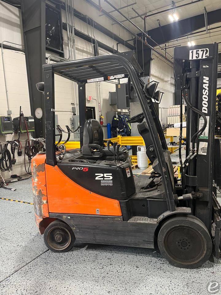 2015 Doosan GC25E-5
