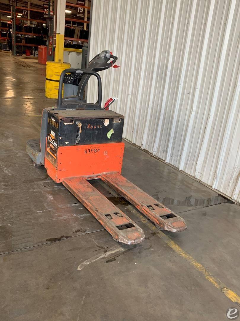 2015 Toyota 8HBE30 Electric Forklift - 123Forklift