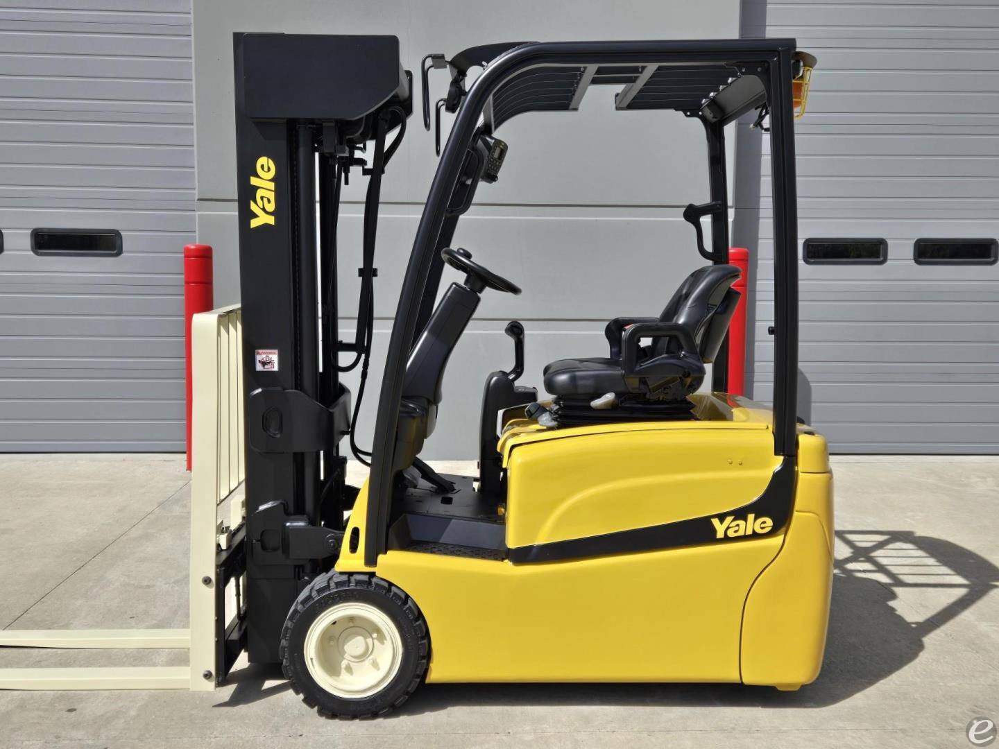 2018 Yale ERP040VT Electric Forklif...