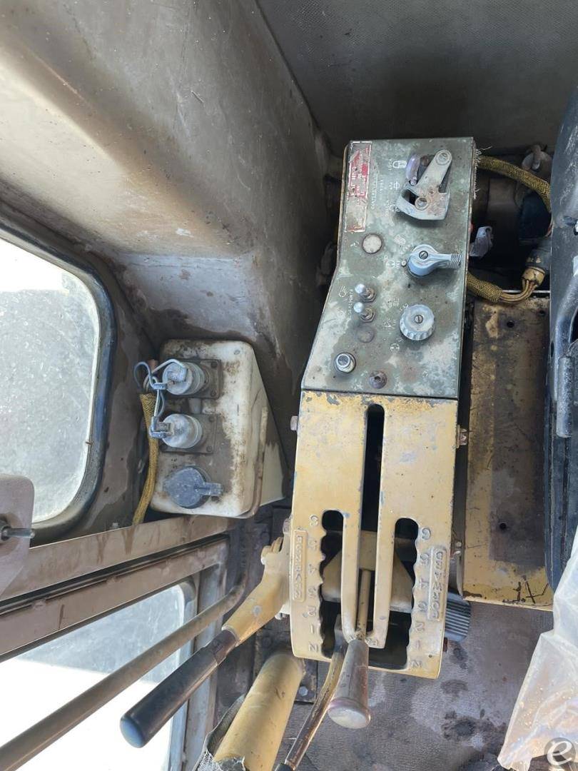 1981 Cat 140G