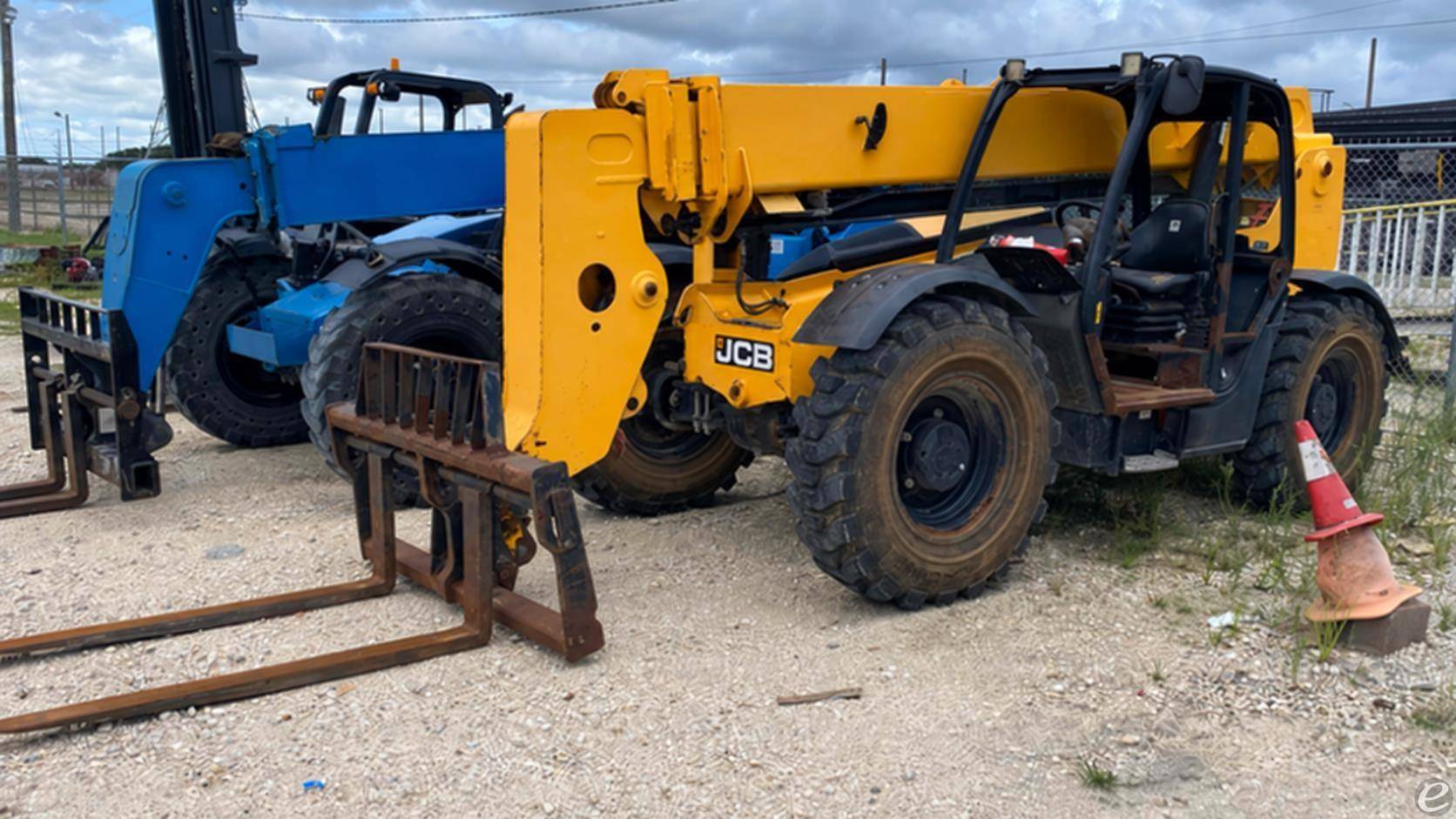 2018 JCB 510-42