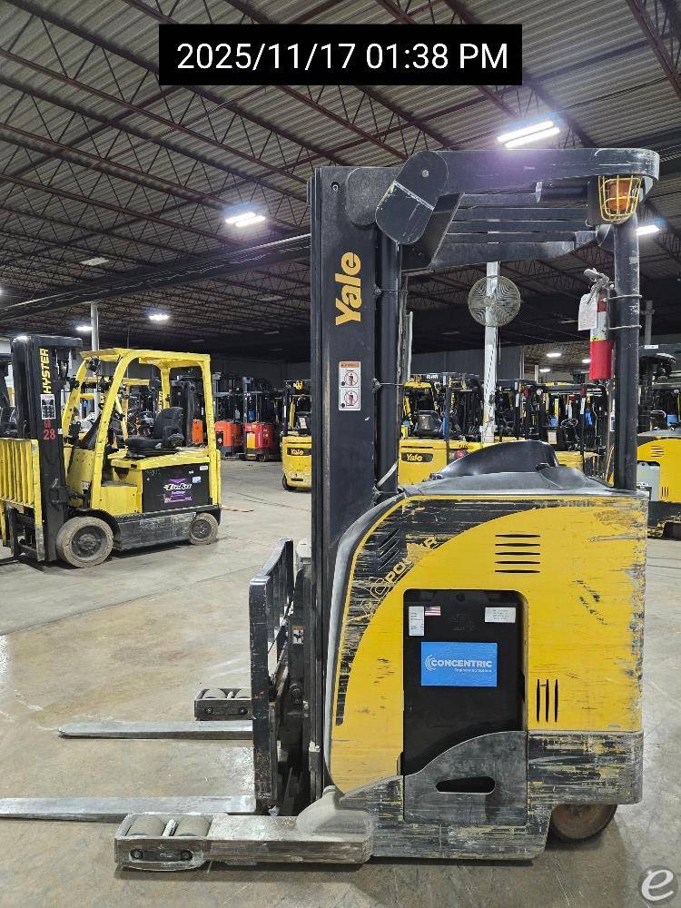 2018 Yale NR045EB