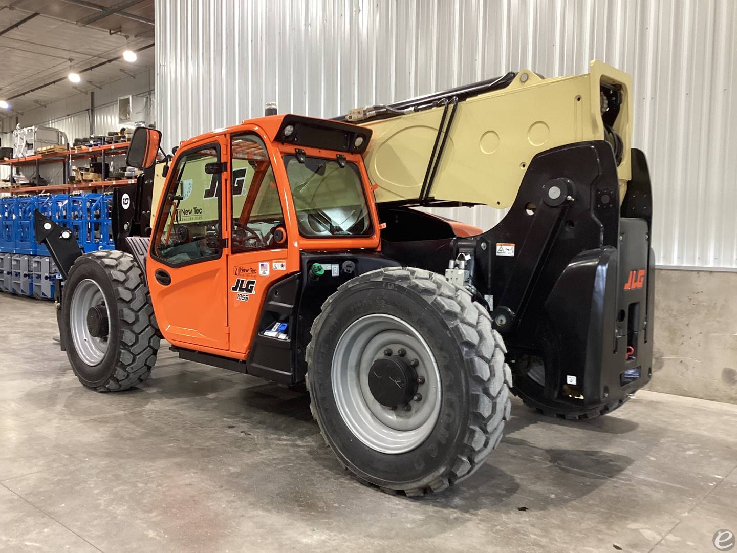 2026 JLG 1055