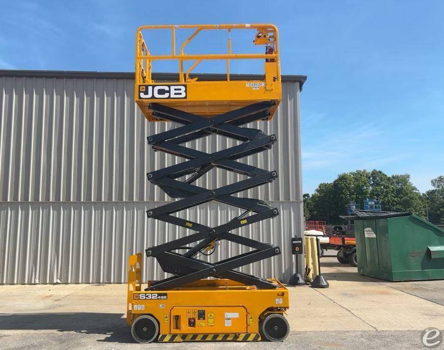 2023 JCB S3246E