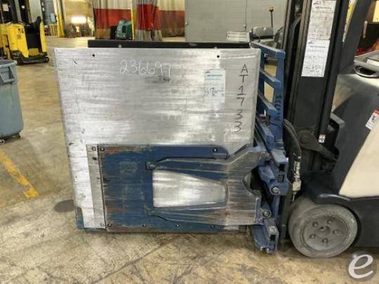 2021 Rightline LC35H-10-AP-3AC