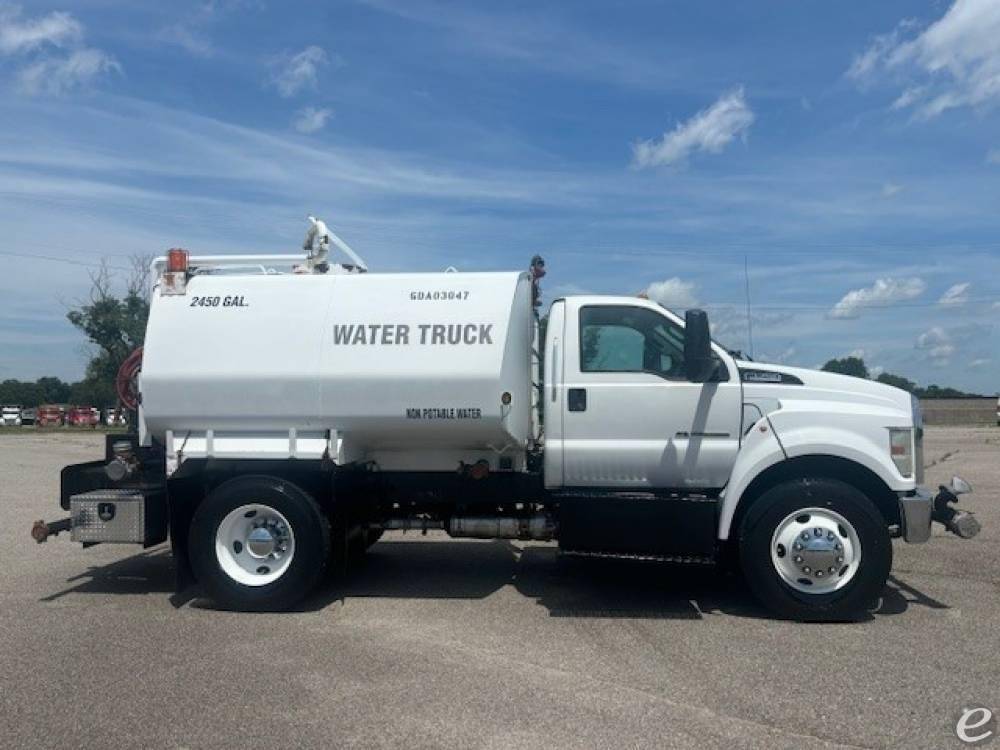 2016 Ford F750 SD