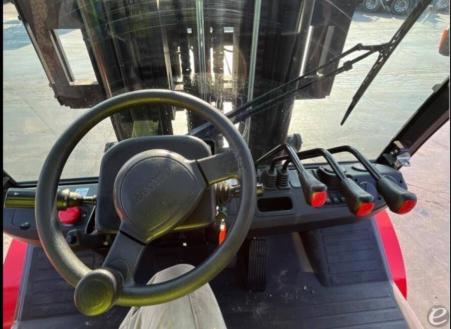 2022 Manitou MI70D