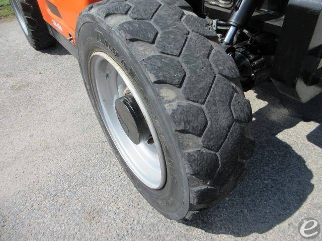 2015 JLG G9-43A