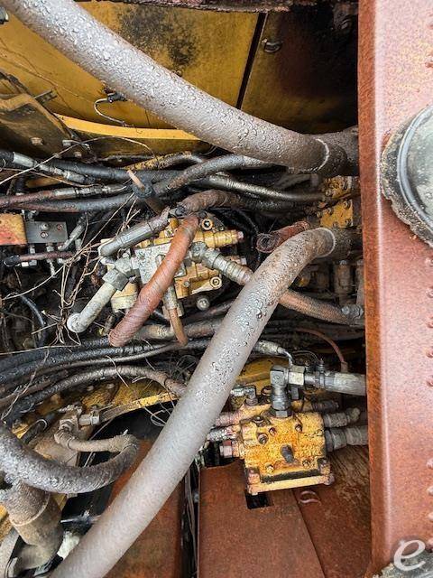 2016 Cat 320FL