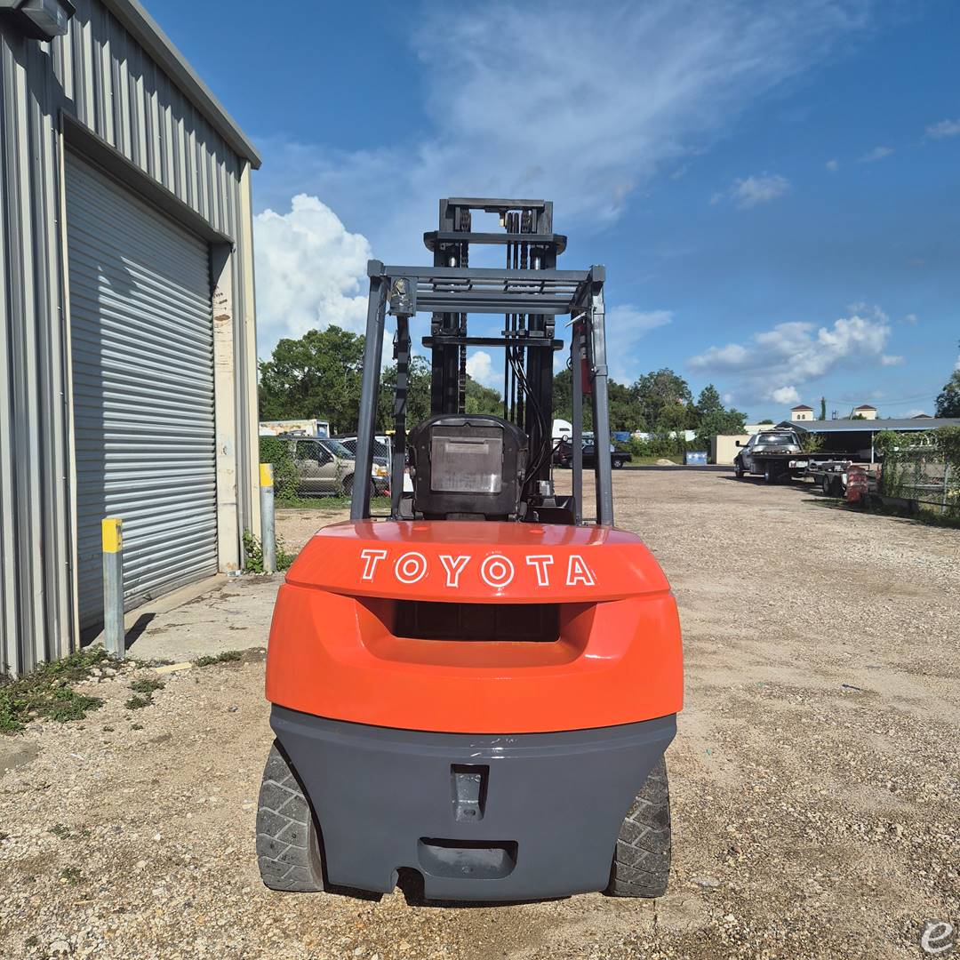 2012 Toyota 7FDU15