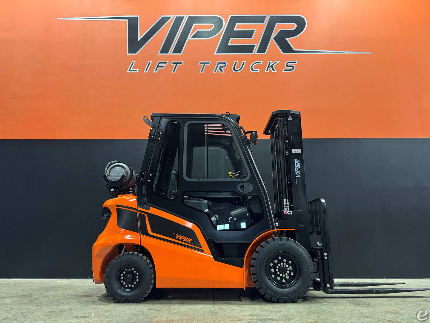 2026 Viper Lift Trucks FY25F