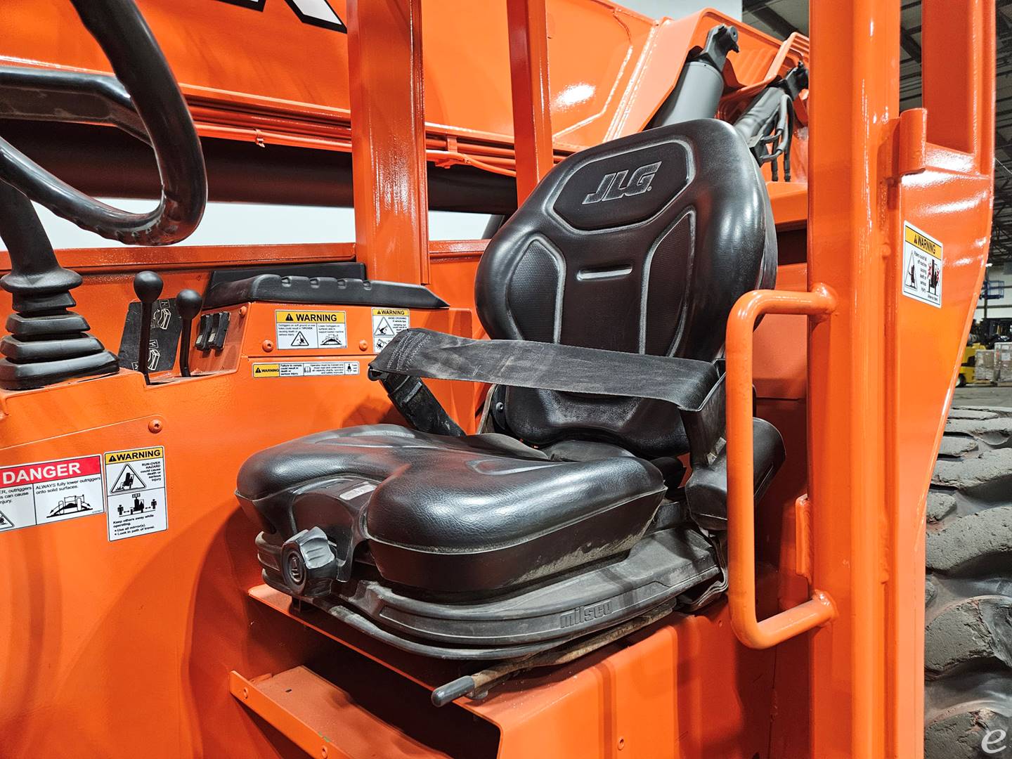 2017 Skytrak 10042