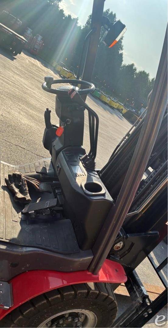 2023 Manitou MI25G
