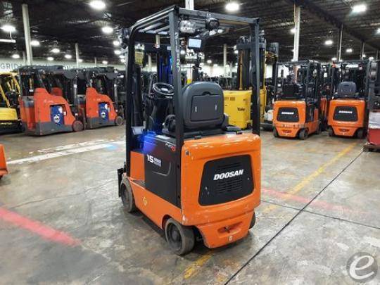 2019 Doosan BC15S-5