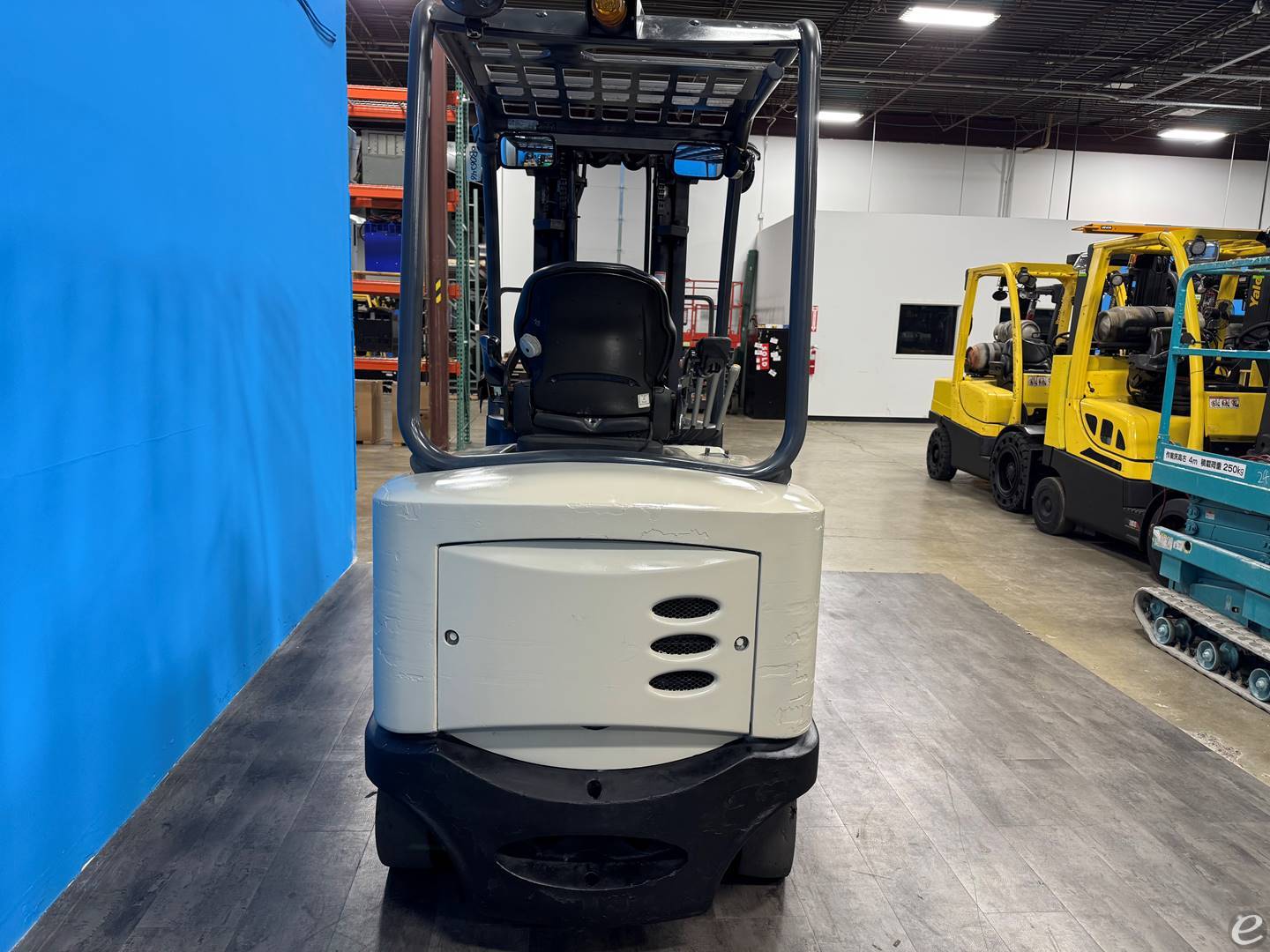 2016 Crown FC5245-60