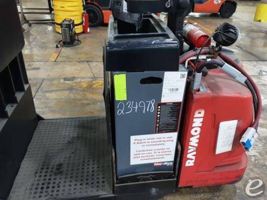 2015 Raymond 8510