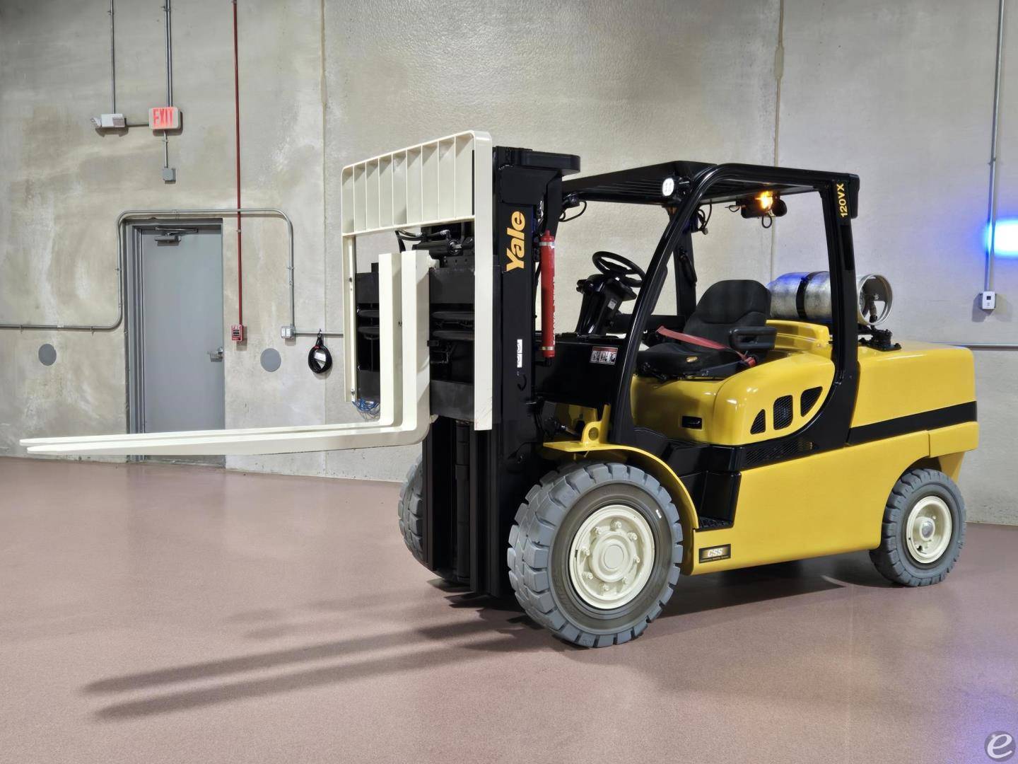 2021 Yale GLP120VX