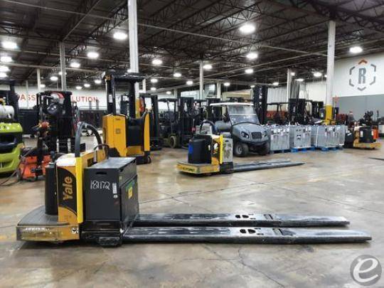 2016 Yale MPE080 Electric Forklift