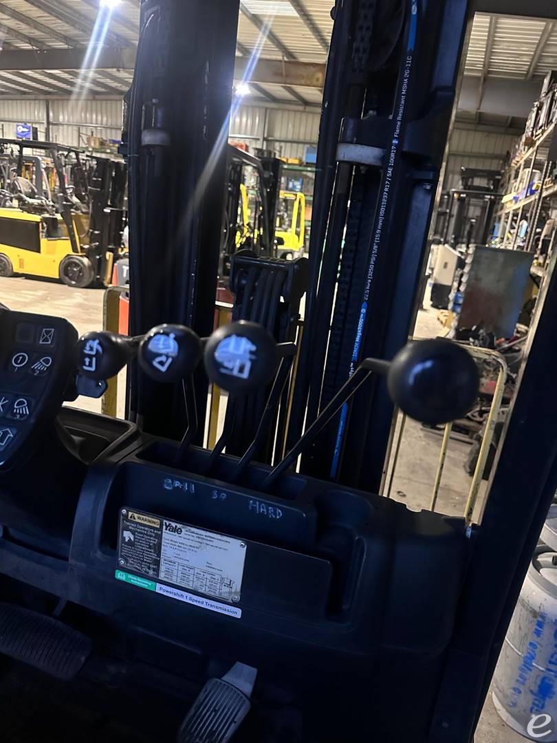 2015 Yale  LP Gas Forklift - 123Forklift