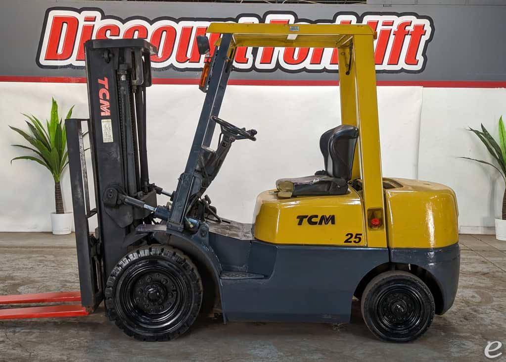 1996 TCM FHG25N5T Gasoline Forklift - 123Forklift