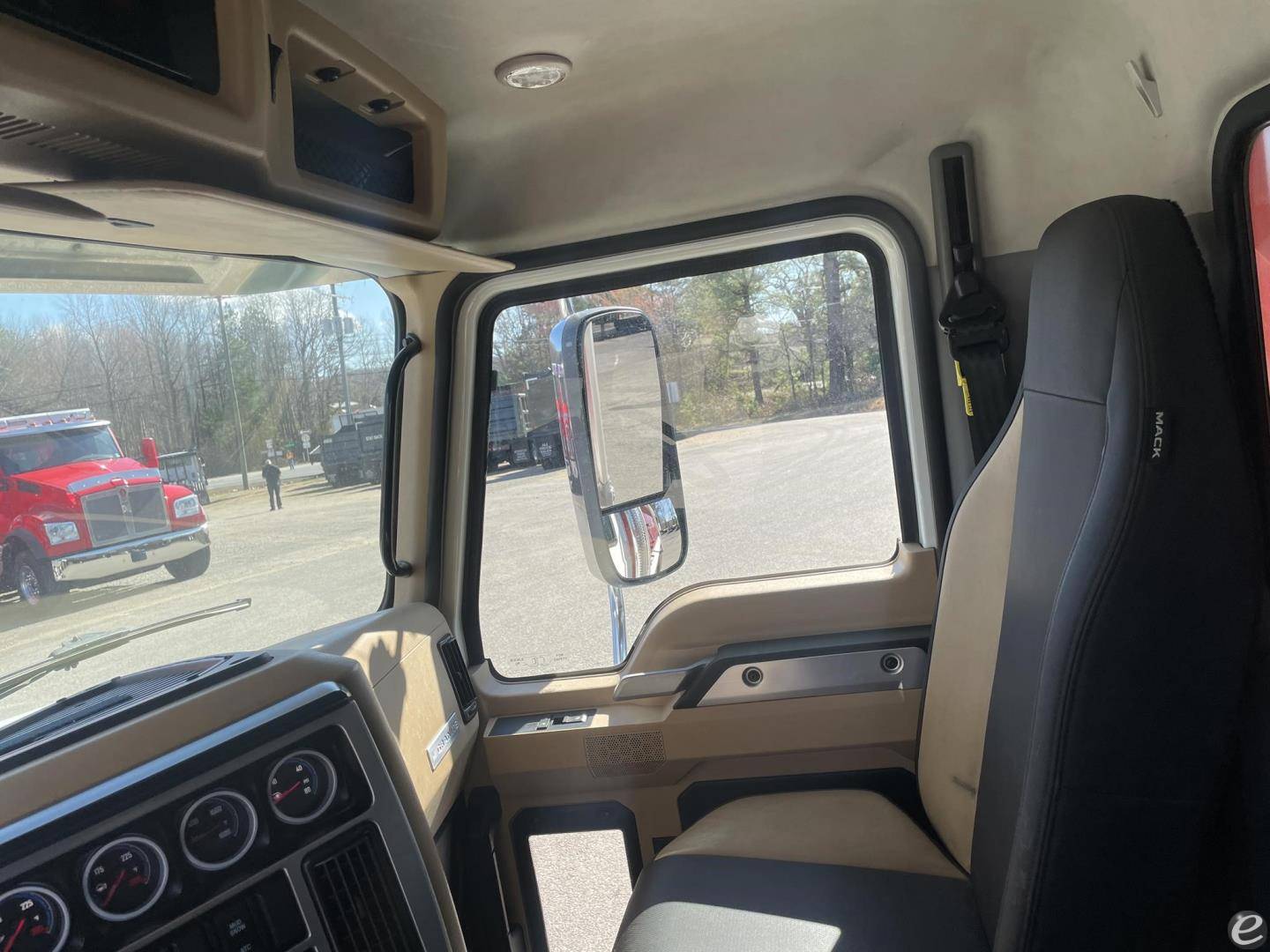 2020 Mack GRANITE 64FR