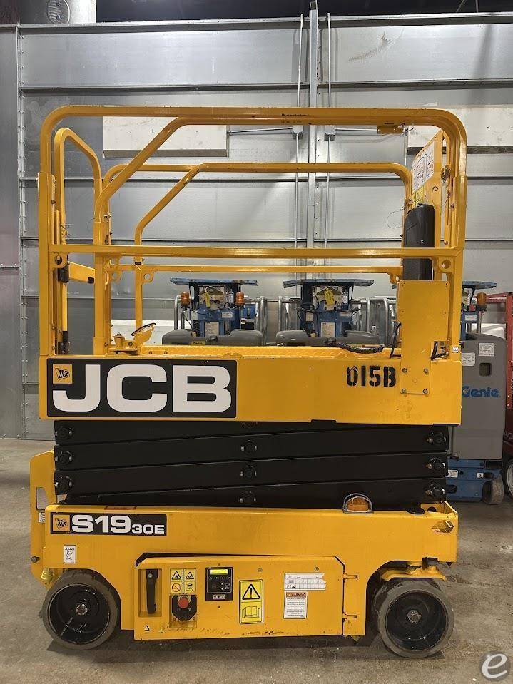 2022 JCB S1930E Electric Scissor Lift - 123Forklift