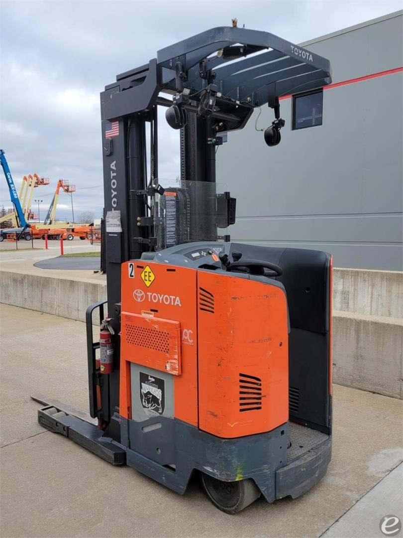 2019 Toyota 9BDRU15 Electric Reach Truck - 123Forklift