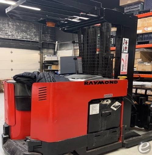 2006 Raymond EAISR40TT Electric Reach Truck - 123Forklift